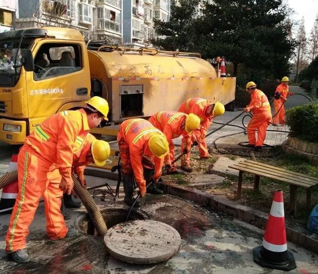 万江街道市政管道清淤